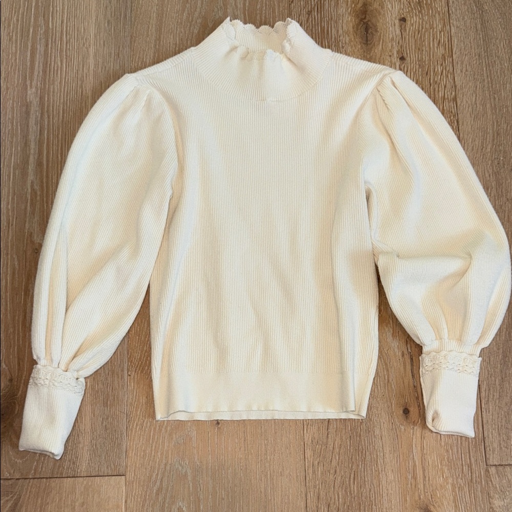 Chic White Only Love Women's Blouse with Puffed Sleeves